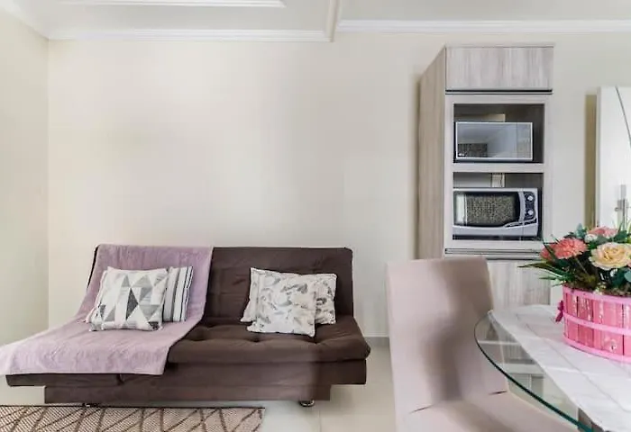 Self Check-In Wi-Fi , 2 Garagens, Home-Officce, Ar Quente E Frio