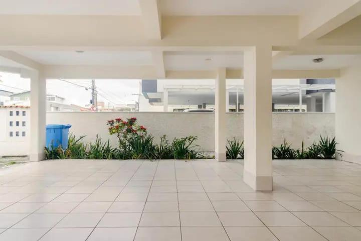 Apartment Self Check-in Wi-fi , 2 Garagens, Home-officce, Ar Quente E Frio *
